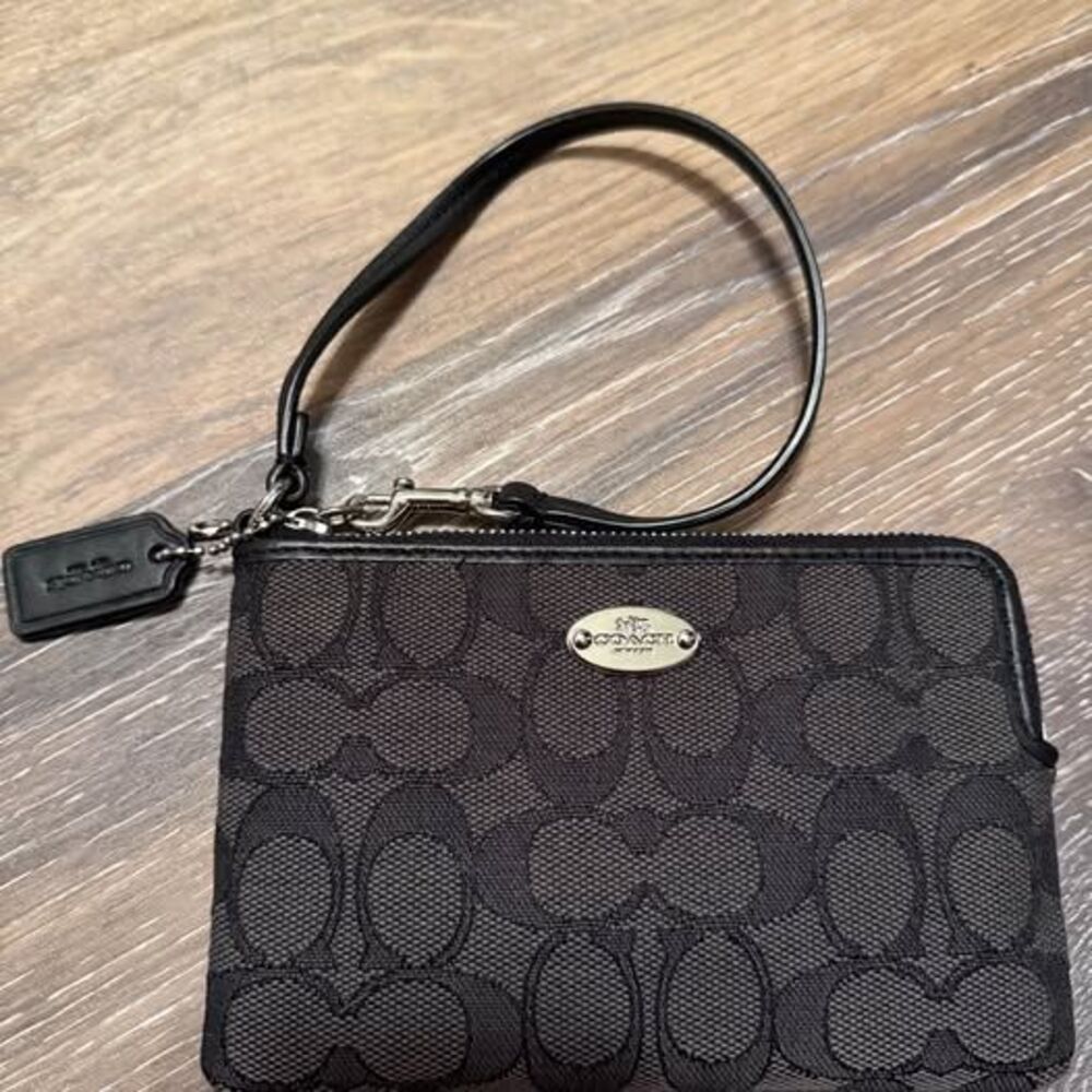 Brand new Coach Signature Wristlet